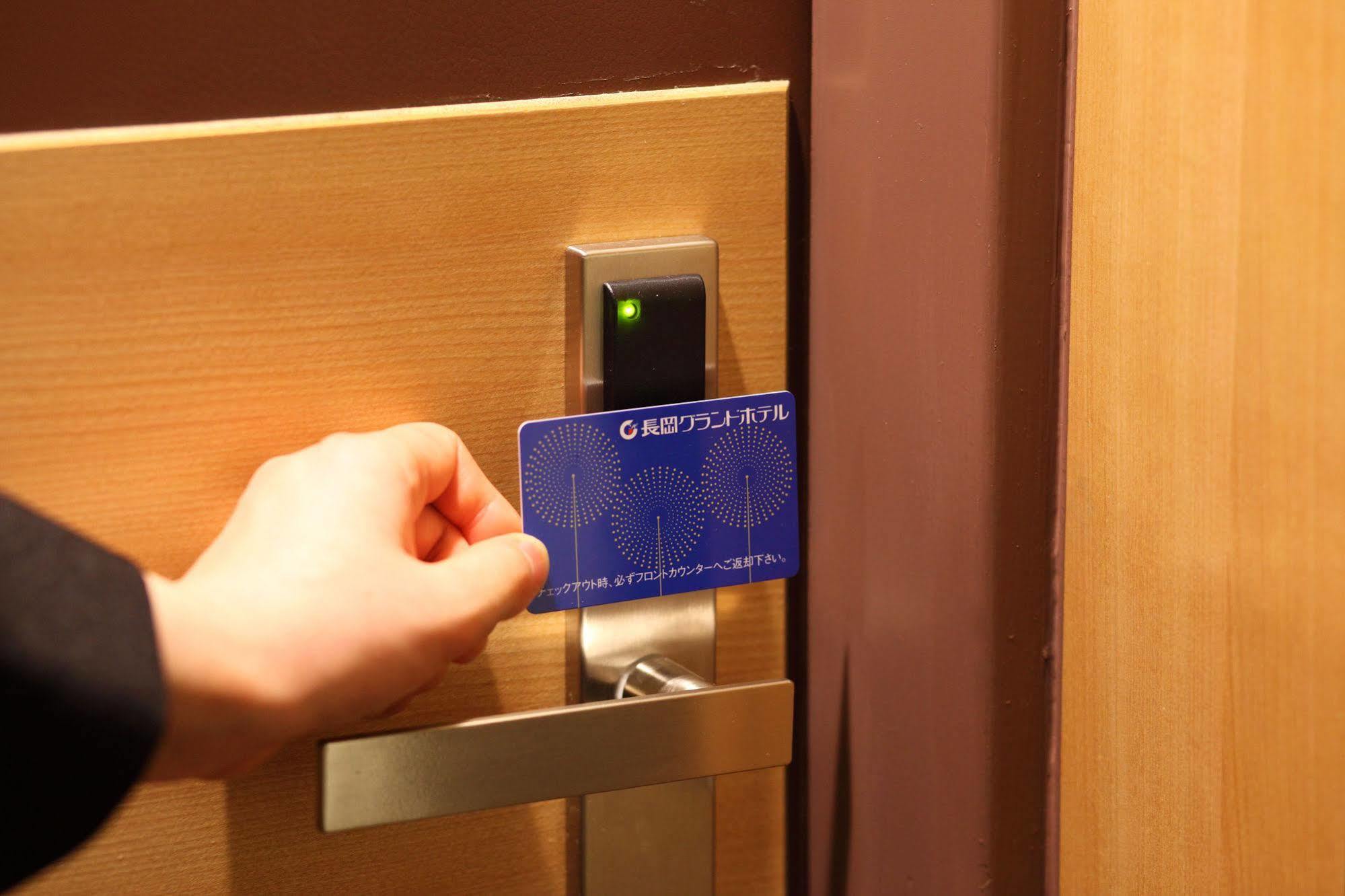 Nagaoka Grand Hotel מראה חיצוני תמונה