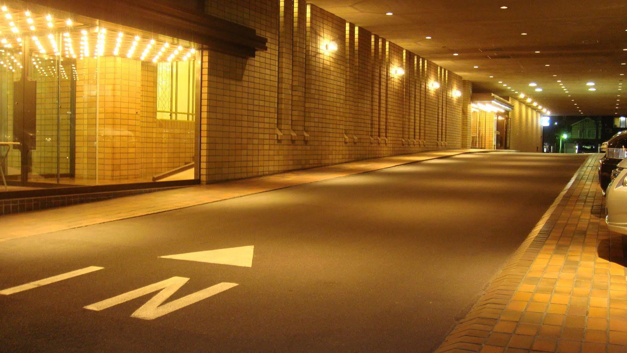 Nagaoka Grand Hotel מראה חיצוני תמונה